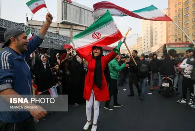 زنان تهران پس از بازی ایران و ولز