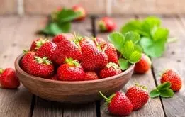 علایم حساسیت به توت فرنگی