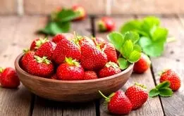 علایم حساسیت به توت فرنگی