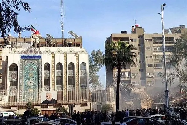  ادامه آوار برداری از محل کنسولگری ایران در دمشق + فیلم

