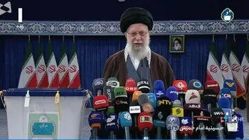 رهبر انقلاب در روز انتخابات چه گفتند
