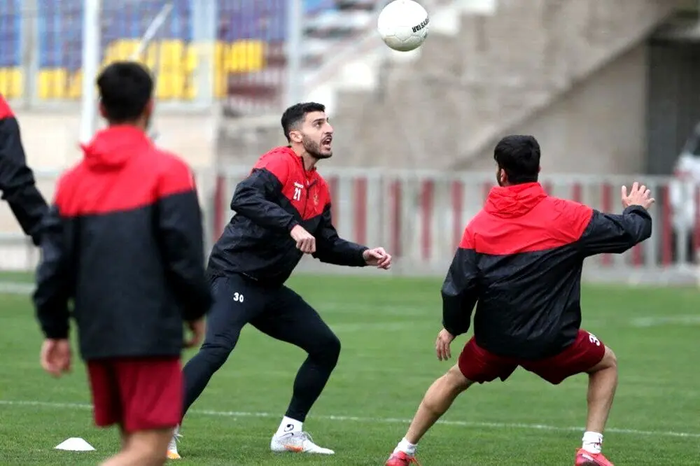 بازی عجیب وزارت ورزش با پرسپولیس