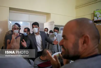 حسن یزدانی در آسایشگاه معلولین ذهنی شهید بهشتی مشهد