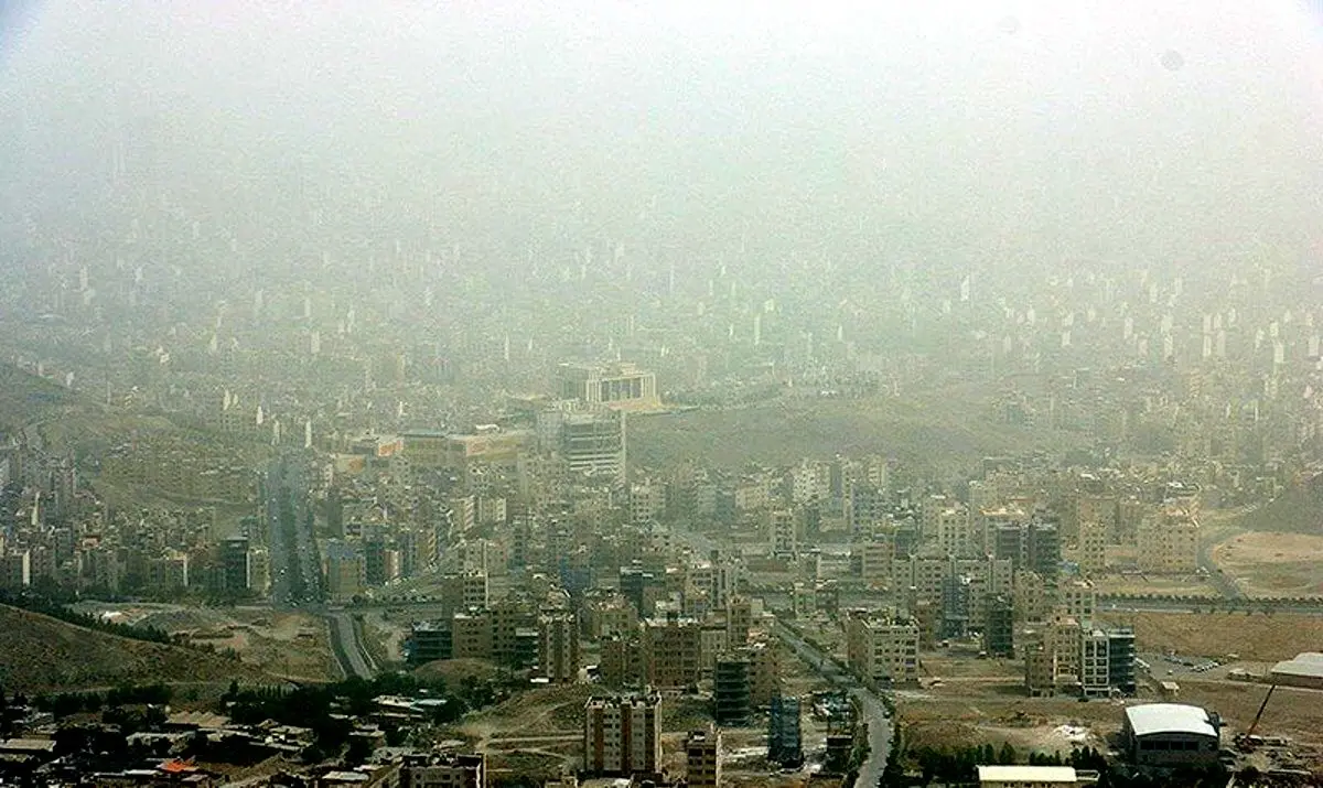 آلودگی هوا مدارس تهران را فردا تعطیل می‌کند؟