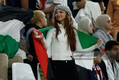هواداران تیم فوتبال فلسطین در دیدار مقابل ایران