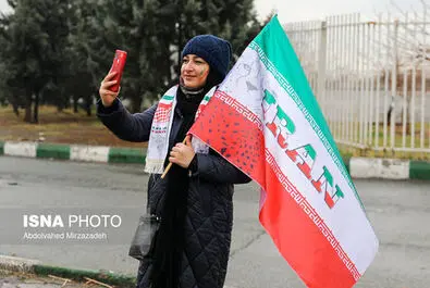 ورود زنان به ورزشگاه آزادی