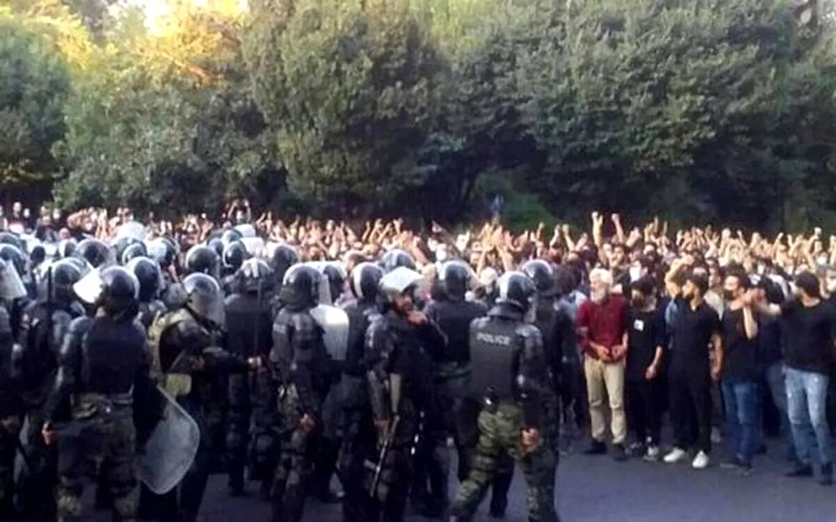 یک جامعه‌شناس: «طوفان دیگری» در راه است!