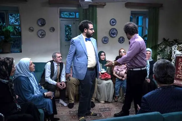 وقتی نقی روی خواستگار دخترش فن کشتی زد! +فیلم