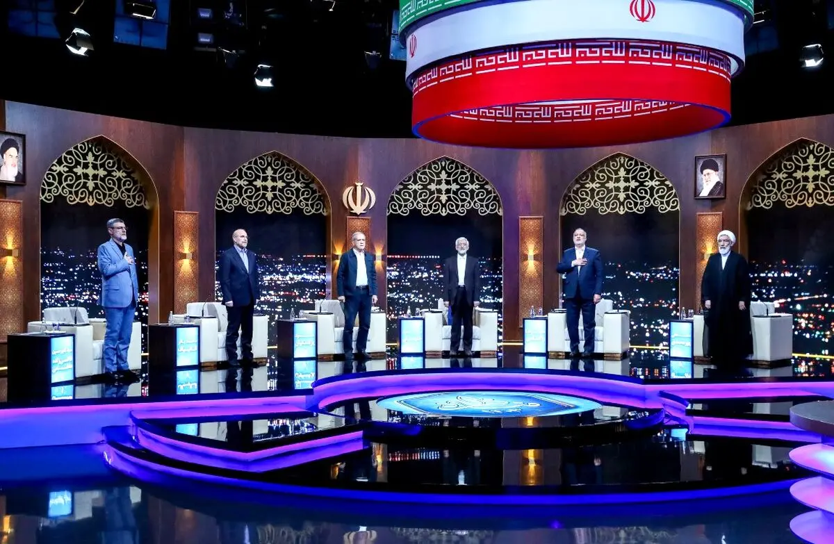 پشت صحنه مناظره سوم
