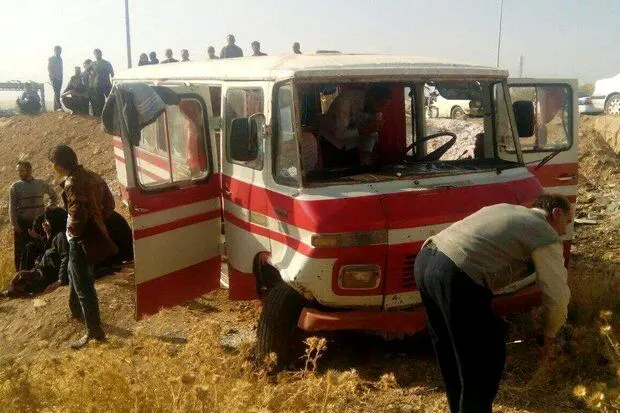 حادثه تلخ برای مینی‌بوس دانش‌آموزان در کوهدشت