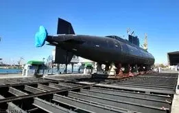 الحاق زیر دریایی رعب آور به نیروی دریایی سپاه | زیر دریایی سرنشین دار و مجهز به موشک فاتح ساخته شد