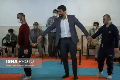 حسن یزدانی در آسایشگاه معلولین ذهنی شهید بهشتی مشهد