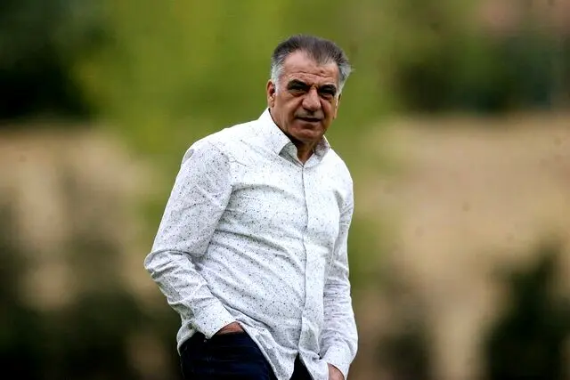 بیژن طاهری در استقلال می‌ماند؟
