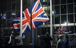 انگلیس مدعی ارتباط گروه خلافکار «فاکستروت» با ایران شد