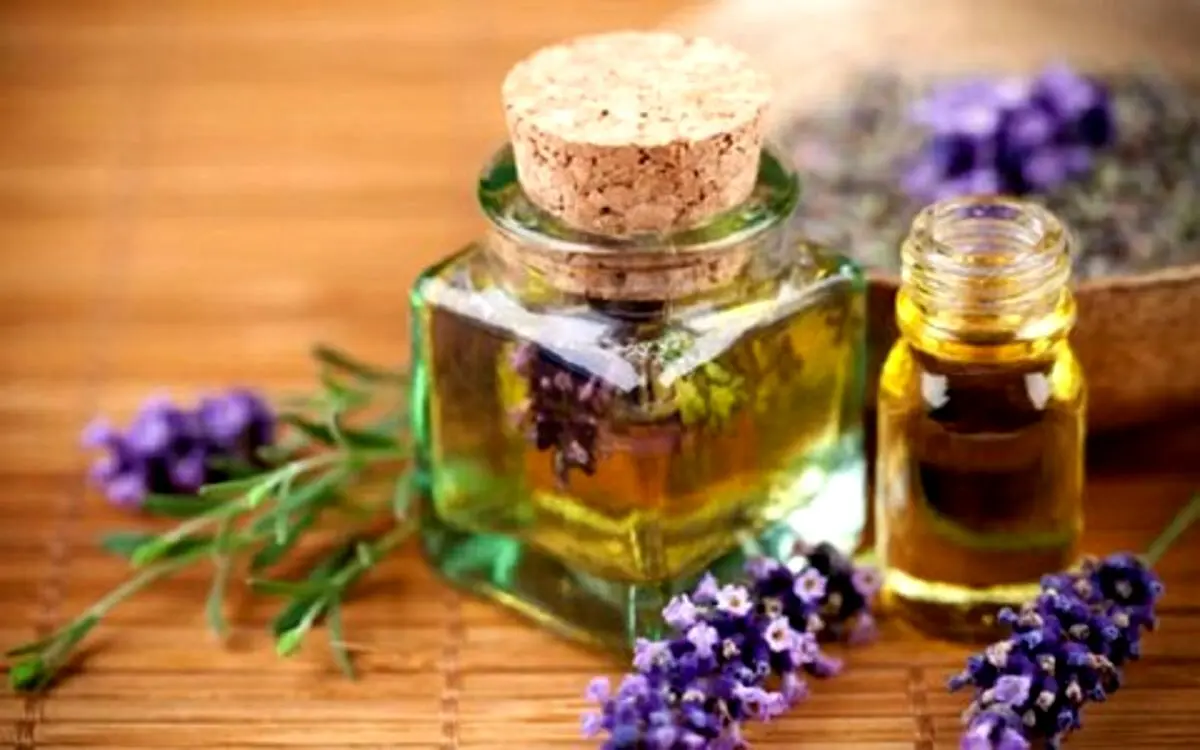 ویدئو / فروش روغن بنفشه در مقابل مجلس