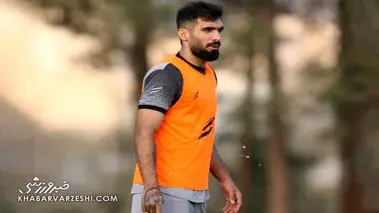 بازگشت بازیکن جنجالی به تمرین استقلال

