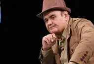 ماجرای پناهندگی اکبر عبدی در ترکیه