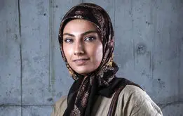 تیپ و استایل جدید بازیگر معروف سریال پایتخت + عکس