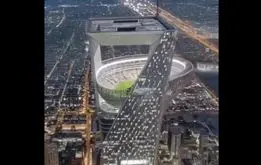 استادیوم معلق در عربستان! +فیلم